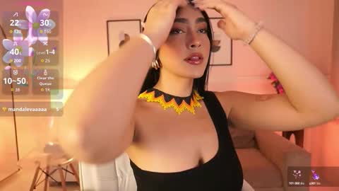 Snapshot of julesbennet chatting on September 2025 11:35:02 AM Jules Bennett online show from September 2025 11:35:02 AM