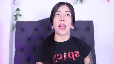 Julees online show from April 2026 08:43:02 PM