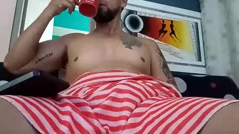 juleslake2 online show from May 2026 02:22:01 PM