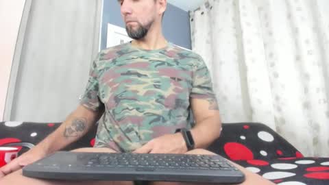 juleslake2 online show from May 2026 12:21:02 PM