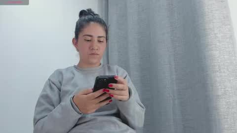 Snapshot of juli_hairy chatting on September 2025 02:35:01 AM Juli Modelo Independiente online show from September 2025 02:35:01 AM