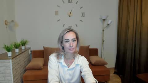 Snapshot of julia__cherry_ chatting on January 2025 03:56:02 AM julia__cherry_ online show from January 2025 03:56:02 AM
