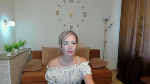 Snapshot of julia__cherry_ chatting on January 2025 09:28:02 AM julia__cherry_ online show from January 2025 09:28:02 AM