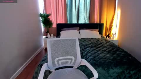 Snapshot of julia_anis chatting on February 2026 06:22:01 AM Julia online show from February 2026 06:22:01 AM