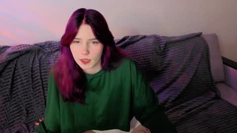 Julia online show from April 2026 01:28:01 AM