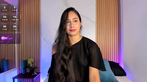 Snapshot of julia_martinezz_ chatting on March 2026 11:39:02 AM J U L IA M A R T I N E Z online show from March 2026 11:39:02 AM