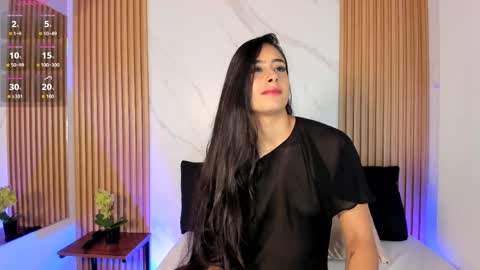 Snapshot of julia_martinezz_ chatting on April 2026 11:37:01 AM J U L IA M A R T I N E Z online show from April 2026 11:37:01 AM