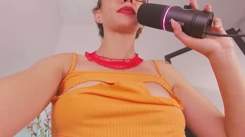 Julia Schedule 10 pm to 4  am GTM-5 online show from February 2025 01:25:01 PM