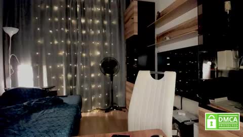 Snapshot of julia_t_mog chatting on March 2026 10:25:01 PM julia_t_mog online show from March 2026 10:25:01 PM