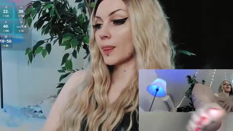 Snapshot of julia_wilson chatting on March 2025 06:29:01 PM ALL MY CONTENT at online show from March 2025 06:29:01 PM