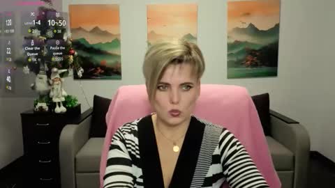 Snapshot of julia_wilsons chatting on December 2025 02:24:02 PM Julia online show from December 2025 02:24:02 PM