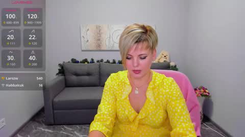 Snapshot of julia_wilsons chatting on January 2026 05:27:02 PM Julia online show from January 2026 05:27:02 PM