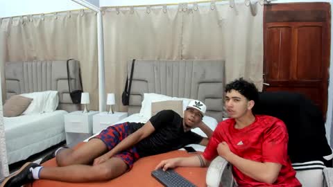 Snapshot of julian_billy chatting on January 2025 02:41:01 PM julian billy online show from January 2025 02:41:01 PM