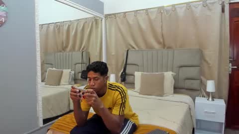 Snapshot of julian_billy chatting on March 2025 05:38:02 PM julian billy online show from March 2025 05:38:02 PM