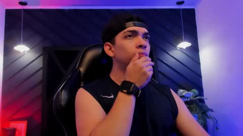 Snapshot of julian_mercier chatting on January 2026 11:15:02 AM JULIAN online show from January 2026 11:15:02 AM