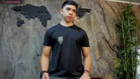 Snapshot of julian_mercier chatting on February 2026 11:14:01 AM JULIAN online show from February 2026 11:14:01 AM