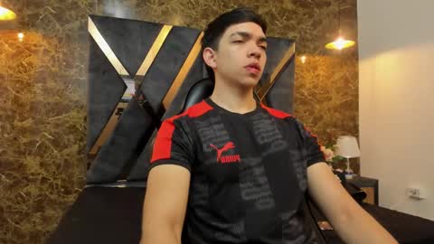 Snapshot of julian_mercier chatting on February 2026 11:20:01 AM JULIAN online show from February 2026 11:20:01 AM