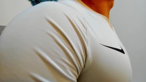 Snapshot of julian_wallace chatting on January 2025 01:56:01 AM julian_wallace online show from January 2025 01:56:01 AM