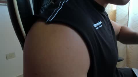 julian_wallace online show from February 2026 09:52:01 PM