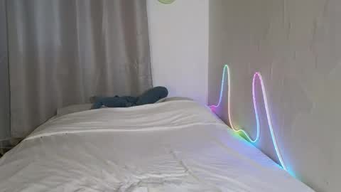 Eren online show from April 2026 12:30:02 AM