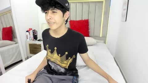 Snapshot of julian_xp chatting on January 2026 07:41:01 PM Julian online show from January 2026 07:41:01 PM