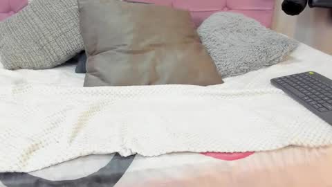 Juliana online show from February 2026 02:32:02 PM