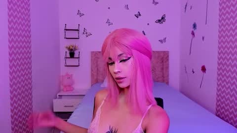 juliana online show from October 2025 01:00:02 PM