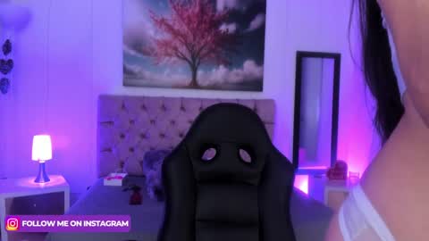 Snapshot of julianaa_castro chatting on January 2025 11:41:01 AM JULIANA CASTRO online show from January 2025 11:41:01 AM