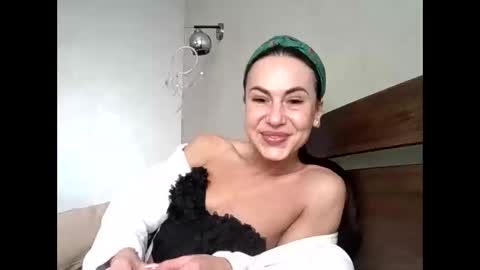 Snapshot of julianagold1 chatting on March 2026 12:16:01 PM julianagold1 online show from March 2026 12:16:01 PM