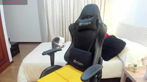 Fernanda online show from August 2026 02:44:02 AM