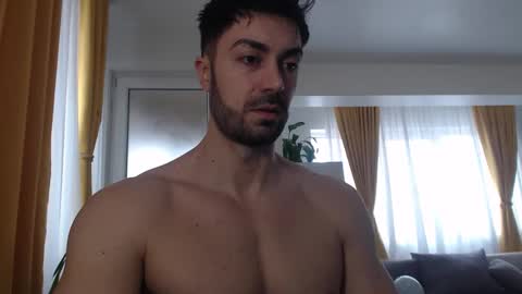 Snapshot of julianroyce chatting on January 2026 11:04:02 AM JulianRoyce online show from January 2026 11:04:02 AM