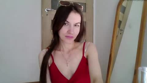 Julia online show from May 2026 02:46:01 PM
