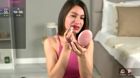 Julie online show from May 2026 06:41:02 AM