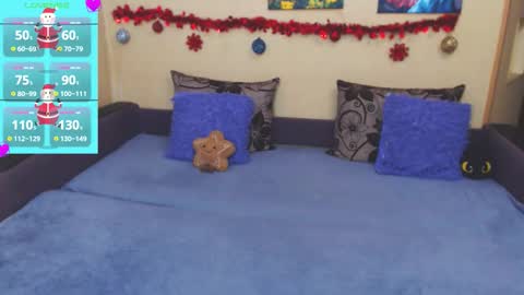 Snapshot of juliasane_ chatting on December 2025 08:31:01 AM Jul online show from December 2025 08:31:01 AM