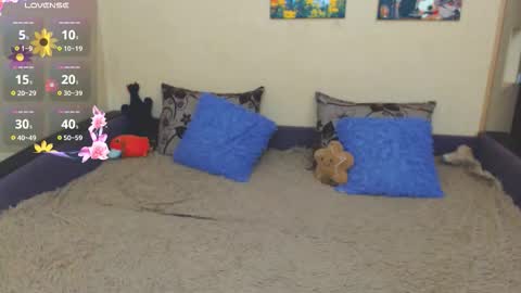 Snapshot of juliasane_ chatting on February 2026 08:32:02 AM Jul online show from February 2026 08:32:02 AM