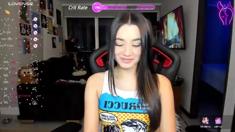 Jeimy Help me to reach 100 thumbs up online show from February 2025 01:13:02 AM