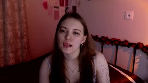 julidropp online show from March 2026 05:24:01 PM