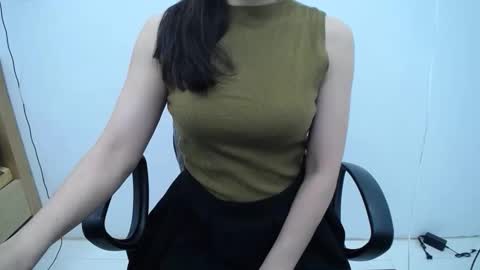 julie9x online show from April 2026 08:29:02 PM