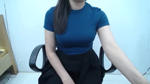 julie9x online show from May 2026 09:57:02 PM