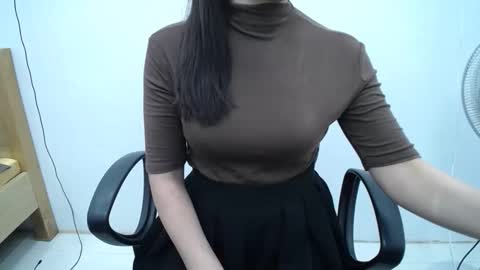 julie9x online show from May 2026 06:58:01 PM