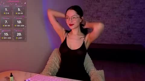 Snapshot of julie__rayls chatting on May 2026 09:08:02 PM see u next time 1700 UTC 0 3 online show from May 2026 09:08:02 PM