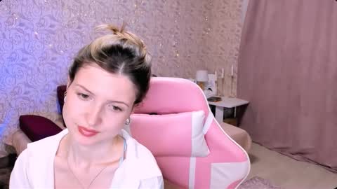 Julie online show from February 2025 03:29:01 PM