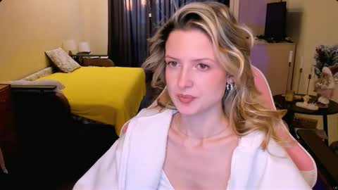 Julie online show from January 2026 05:00:01 AM