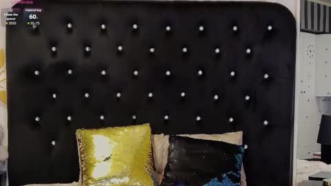 Snapshot of julieannx chatting on February 2026 05:11:01 AM Julia online show from February 2026 05:11:01 AM