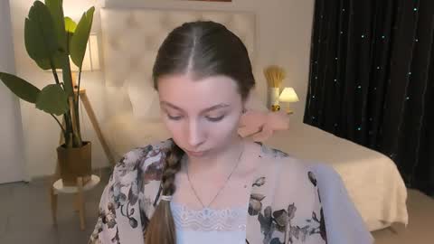 juliedaniel online show from April 2026 08:04:01 AM