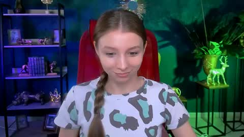 juliedaniel online show from May 2026 04:20:02 AM
