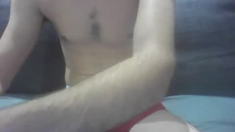 Snapshot of julien6100 chatting on October 2025 12:02:02 PM Juju online show from October 2025 12:02:02 PM