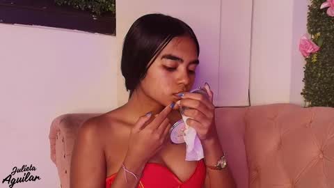 Juli online show from March 2026 06:58:02 PM