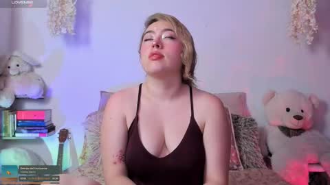 Juli  online show from January 2026 04:07:02 AM