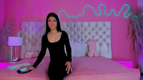 Julieta  online show from March 2026 11:28:02 AM